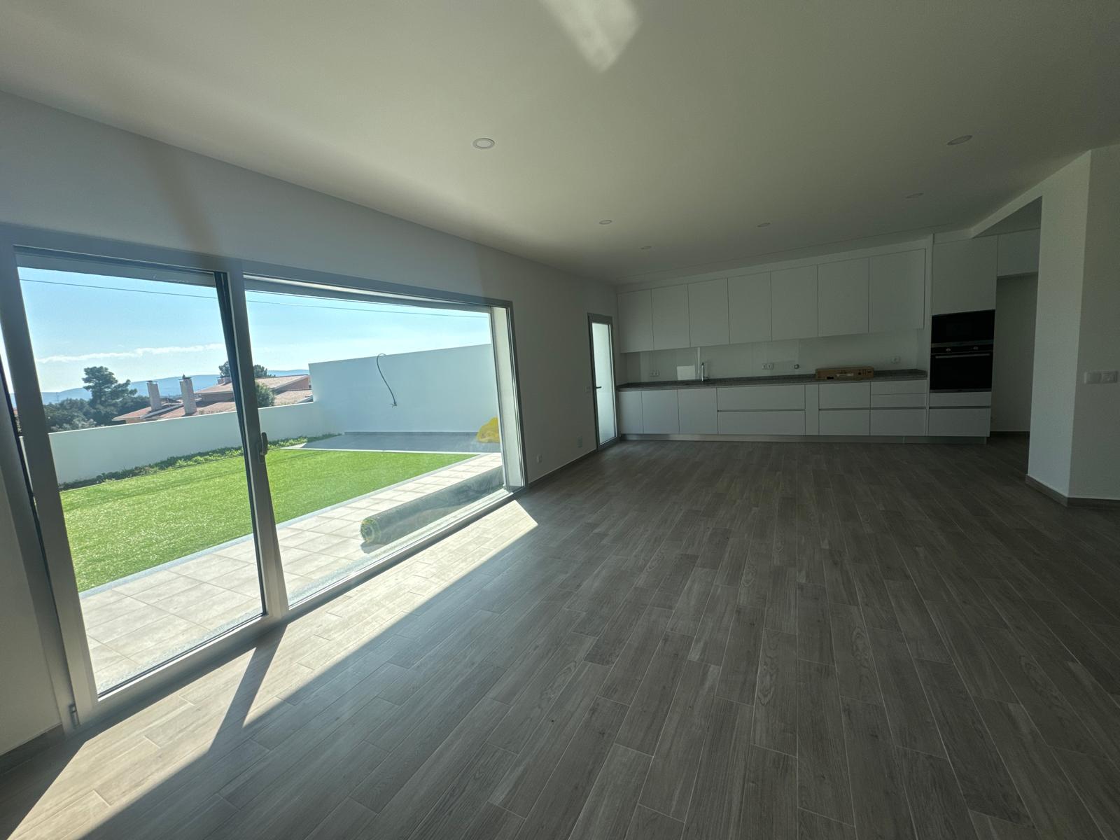 Moradia T3 - Arrendamento